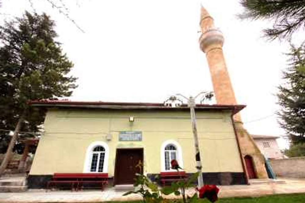 Saray &Ccedil;apanoğlu Camii